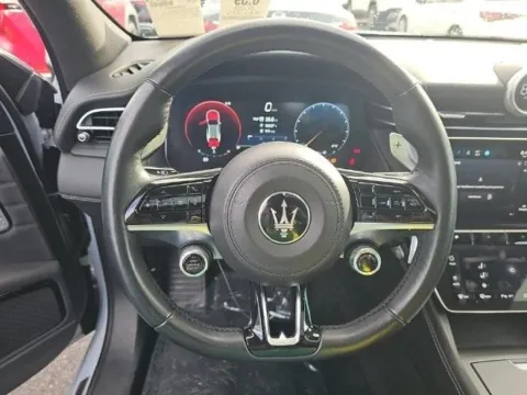 More photos of 2023 Maserati Grecale GT at Maserati Alfa Romeo of Naperville, IL