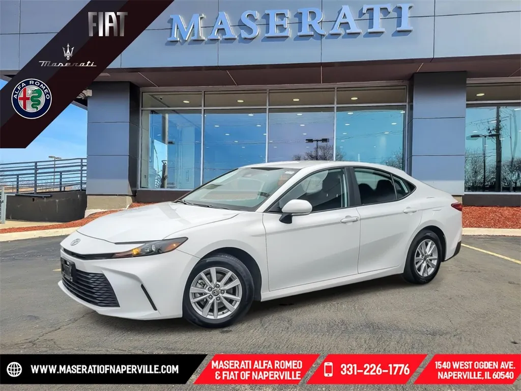 2025 Toyota Camry LE for sale in Naperville, IL