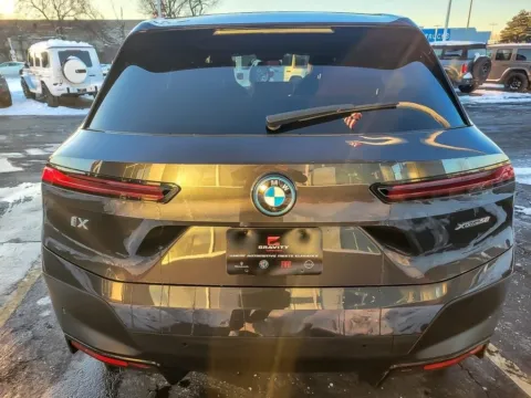 More photos of 2022 BMW iX xDrive50 at Maserati Alfa Romeo of Naperville, IL
