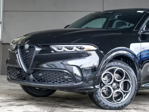 Photos of 2025 Alfa Romeo Tonale for sale in Naperville, IL at Maserati Alfa Romeo of Naperville