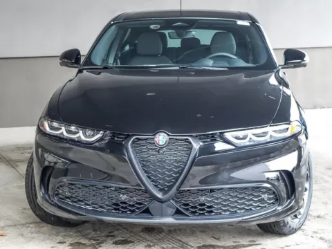 More photos of 2025 Alfa Romeo Tonale at Maserati Alfa Romeo of Naperville, IL