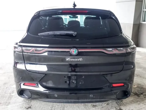 More photos of 2025 Alfa Romeo Tonale at Maserati Alfa Romeo of Naperville, IL