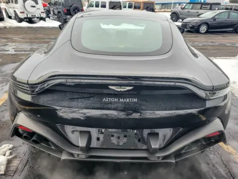 More photos of 2020 Aston Martin Vantage at Maserati Alfa Romeo of Naperville, IL
