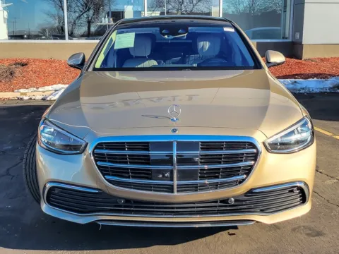 More photos of 2022 Mercedes-Benz S-Class S 500 at Maserati Alfa Romeo of Naperville, IL