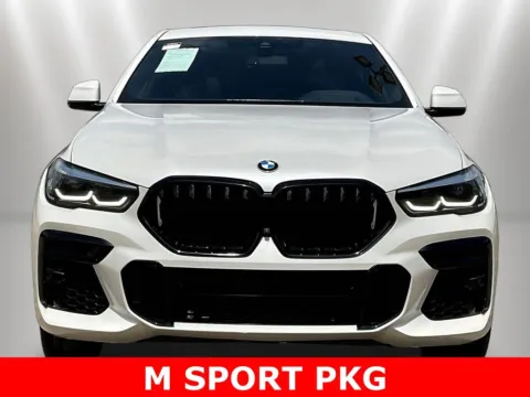 Photos of 2023 BMW X6 xDrive40i for sale in Naperville, IL at Maserati Alfa Romeo of Naperville