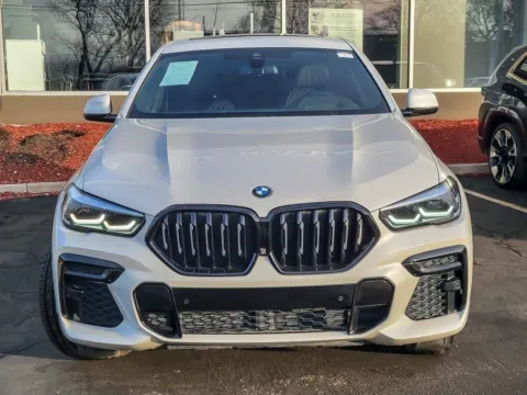 More photos of 2023 BMW X6 xDrive40i at Maserati Alfa Romeo of Naperville, IL
