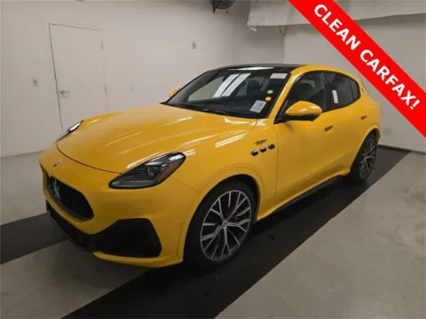 Yellow 2023 Maserati Grecale Trofeo for sale in Naperville, IL
