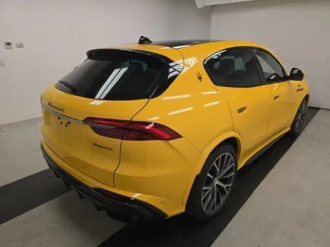 Photos of 2023 Maserati Grecale Trofeo for sale in Naperville, IL at Maserati Alfa Romeo of Naperville