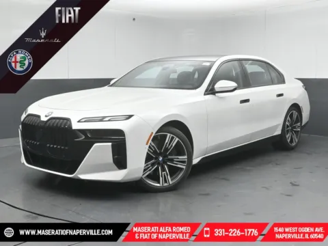 White 2023 BMW 7 Series 760i xDrive for sale in Naperville, IL