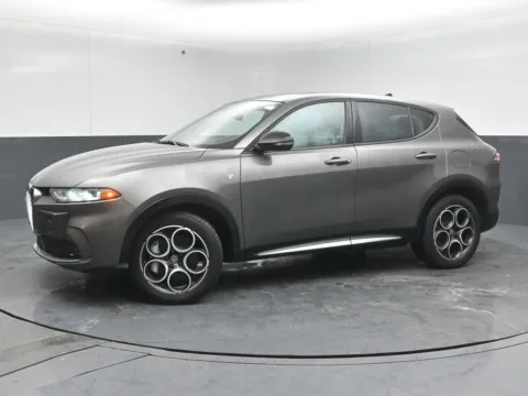 More photos of 2024 Alfa Romeo Tonale Ti at Maserati Alfa Romeo of Naperville, IL
