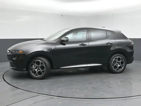 More photos of 2024 Alfa Romeo Tonale Ti at Maserati Alfa Romeo of Naperville, IL