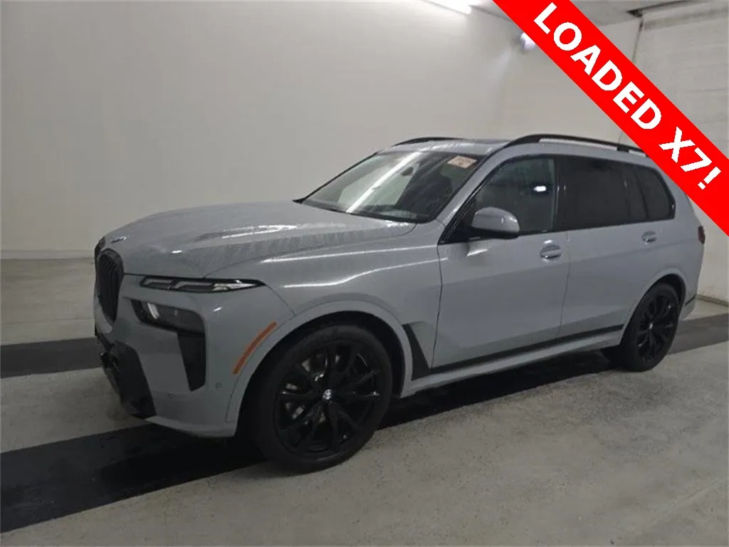 2023 BMW X7 xDrive40i for sale in Naperville, IL
