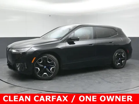 More photos of 2023 BMW iX xDrive50 at Maserati Alfa Romeo of Naperville, IL