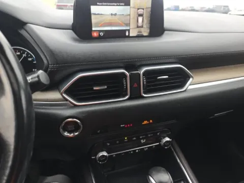 More photos of 2019 Mazda CX-5 Signature at Maserati Alfa Romeo of Naperville, IL