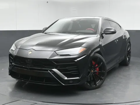 Another view of 2021 Lamborghini Urus Pearl Capsule for sale in Naperville, IL at Maserati Alfa Romeo of Naperville