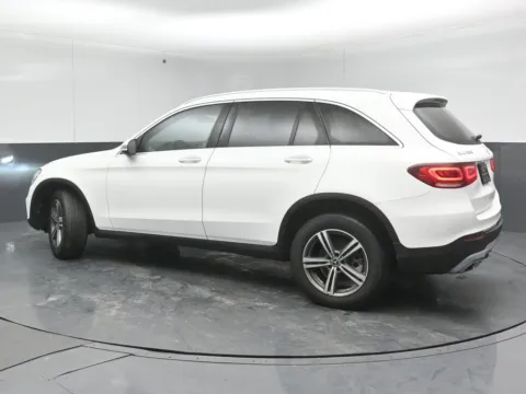 More photos of 2020 Mercedes-Benz GLC 300 at Maserati Alfa Romeo of Naperville, IL