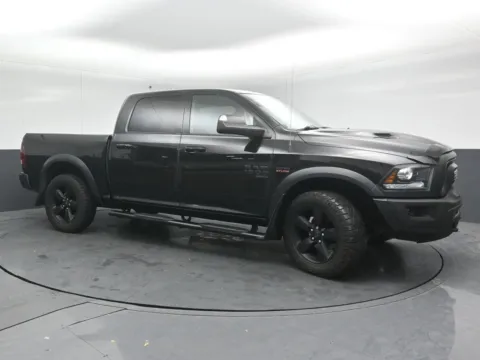 More photos of 2019 Ram 1500 Classic Warlock at Maserati Alfa Romeo of Naperville, IL