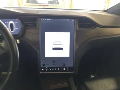 More photos of 2020 Tesla Model X Long Range at Maserati Alfa Romeo of Naperville, IL