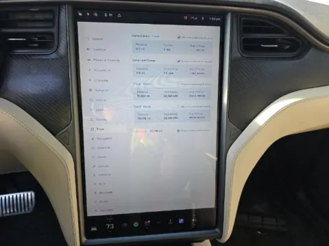 More photos of 2018 Tesla Model X 75D at Maserati Alfa Romeo of Naperville, IL
