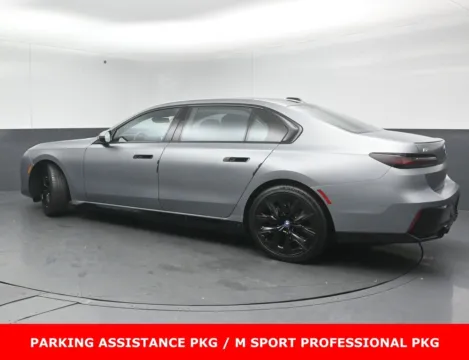 More photos of 2023 BMW i7 xDrive60 at Maserati Alfa Romeo of Naperville, IL