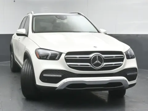 Photos of 2020 Mercedes-Benz GLE 450 for sale in Naperville, IL at Maserati Alfa Romeo of Naperville