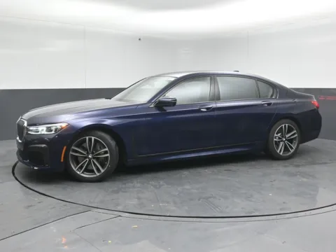 More photos of 2022 BMW 7 Series 750i xDrive at Maserati Alfa Romeo of Naperville, IL