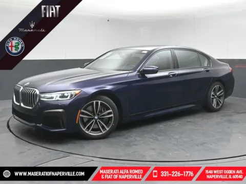 Gray 2022 BMW 7 Series 750i xDrive for sale in Naperville, IL