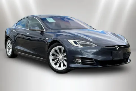 Another view of 2016 Tesla Model S 60 for sale in Naperville, IL at Maserati Alfa Romeo of Naperville