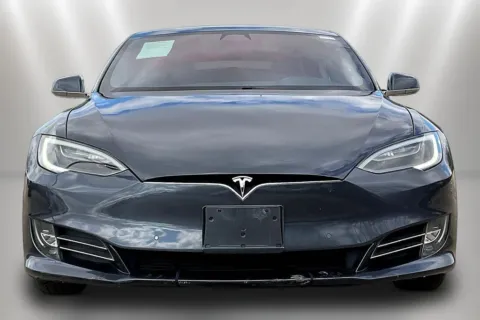 Photos of 2016 Tesla Model S 60 for sale in Naperville, IL at Maserati Alfa Romeo of Naperville