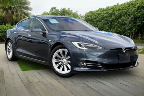 Another view of 2016 Tesla Model S 60 for sale in Naperville, IL at Maserati Alfa Romeo of Naperville