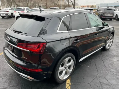 More photos of 2022 Audi Q5 45 S line Premium at Maserati Alfa Romeo of Naperville, IL