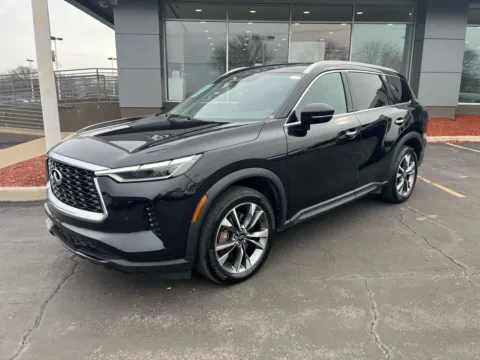 Another view of 2023 INFINITI QX60 LUXE for sale in Naperville, IL at Maserati Alfa Romeo of Naperville