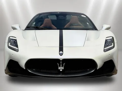 Photos of 2023 Maserati MC20 Cielo for sale in Naperville, IL at Maserati Alfa Romeo of Naperville