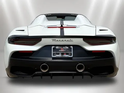 More photos of 2023 Maserati MC20 Cielo at Maserati Alfa Romeo of Naperville, IL