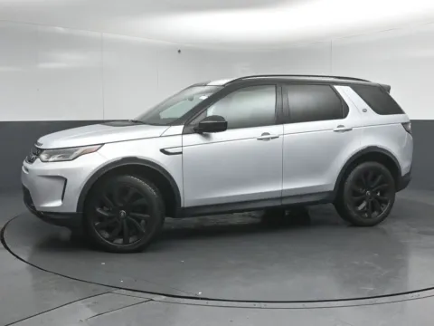More photos of 2023 Land Rover Discovery Sport SE at Maserati Alfa Romeo of Naperville, IL