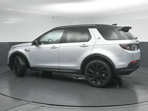 More photos of 2023 Land Rover Discovery Sport SE at Maserati Alfa Romeo of Naperville, IL