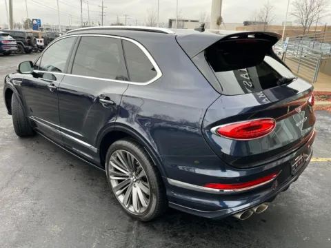 More photos of 2021 Bentley Bentayga Speed at Maserati Alfa Romeo of Naperville, IL