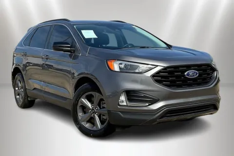 Another view of 2022 Ford Edge SEL for sale in Naperville, IL at Maserati Alfa Romeo of Naperville