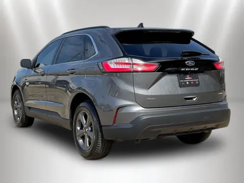 More photos of 2022 Ford Edge SEL at Maserati Alfa Romeo of Naperville, IL