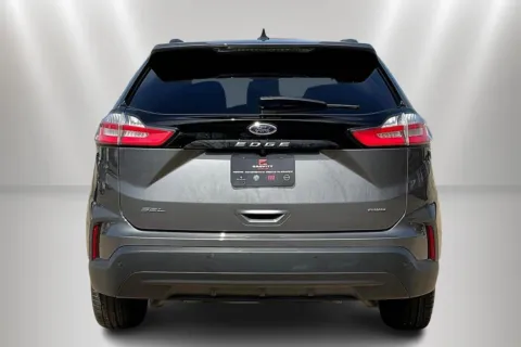 More photos of 2022 Ford Edge SEL at Maserati Alfa Romeo of Naperville, IL