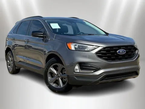 Another view of 2022 Ford Edge SEL for sale in Naperville, IL at Maserati Alfa Romeo of Naperville