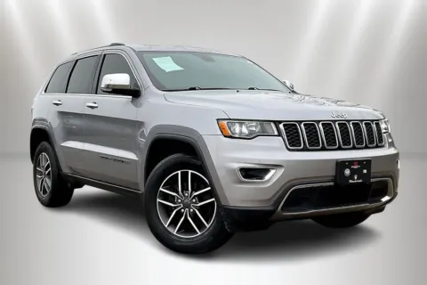 Another view of 2020 Jeep Grand Cherokee Limited for sale in Naperville, IL at Maserati Alfa Romeo of Naperville