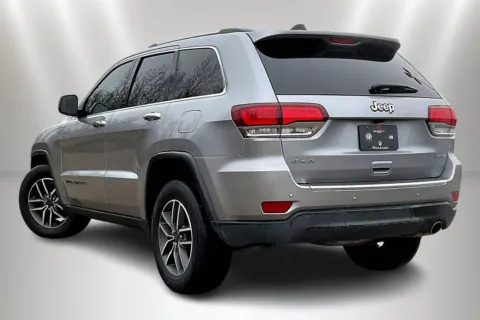 More photos of 2020 Jeep Grand Cherokee Limited at Maserati Alfa Romeo of Naperville, IL