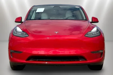 Photos of 2021 Tesla Model Y Long Range for sale in Naperville, IL at Maserati Alfa Romeo of Naperville