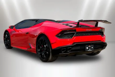 More photos of 2018 Lamborghini Huracan LP580-2S at Maserati Alfa Romeo of Naperville, IL