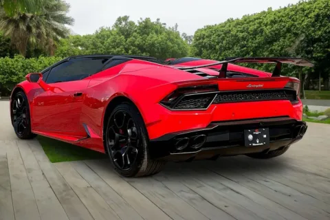 More photos of 2018 Lamborghini Huracan LP580-2S at Maserati Alfa Romeo of Naperville, IL