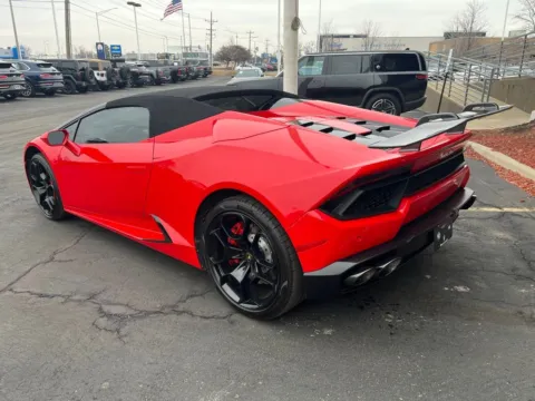 More photos of 2018 Lamborghini Huracan LP580-2S at Maserati Alfa Romeo of Naperville, IL