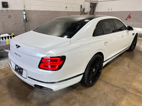 Another view of 2022 Bentley Flying Spur V8 for sale in Naperville, IL at Maserati Alfa Romeo of Naperville