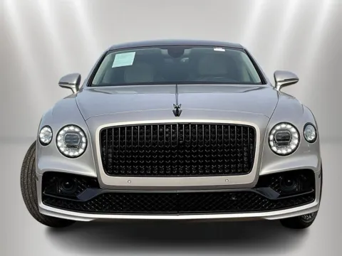 Photos of 2022 Bentley Flying Spur V8 for sale in Naperville, IL at Maserati Alfa Romeo of Naperville