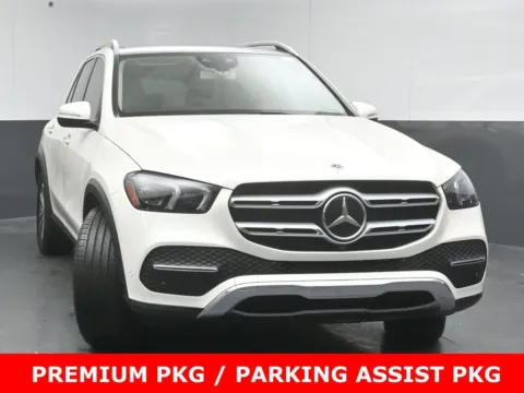 Photos of 2020 Mercedes-Benz GLE 450 for sale in Naperville, IL at Maserati Alfa Romeo of Naperville